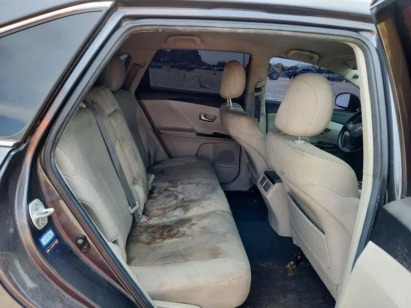 2012 TOYOTA VENZA LE  