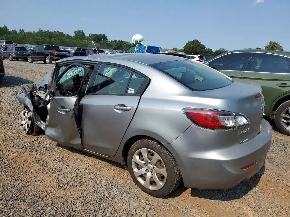 2013 MAZDA 3 I  