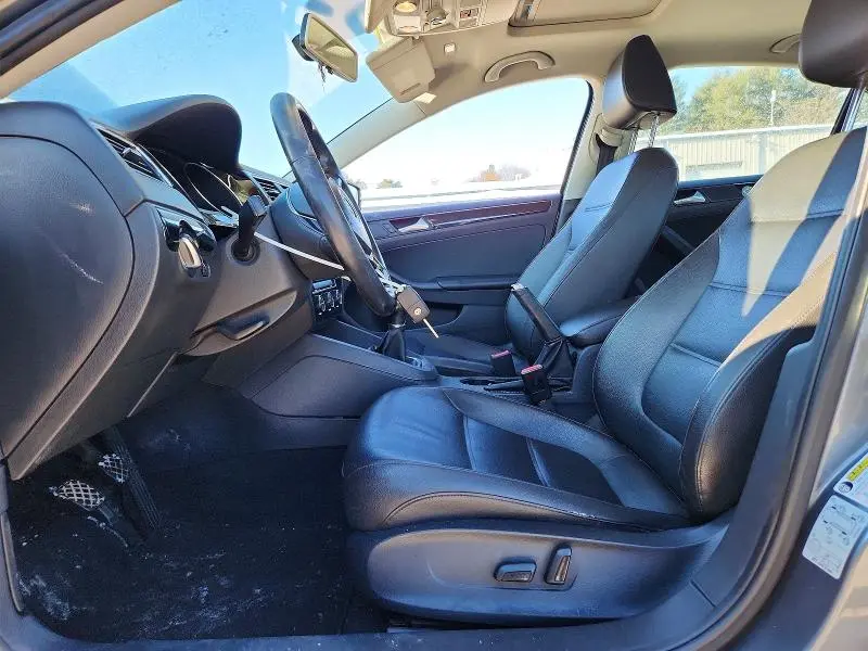 2015 VOLKSWAGEN JETTA TDI  