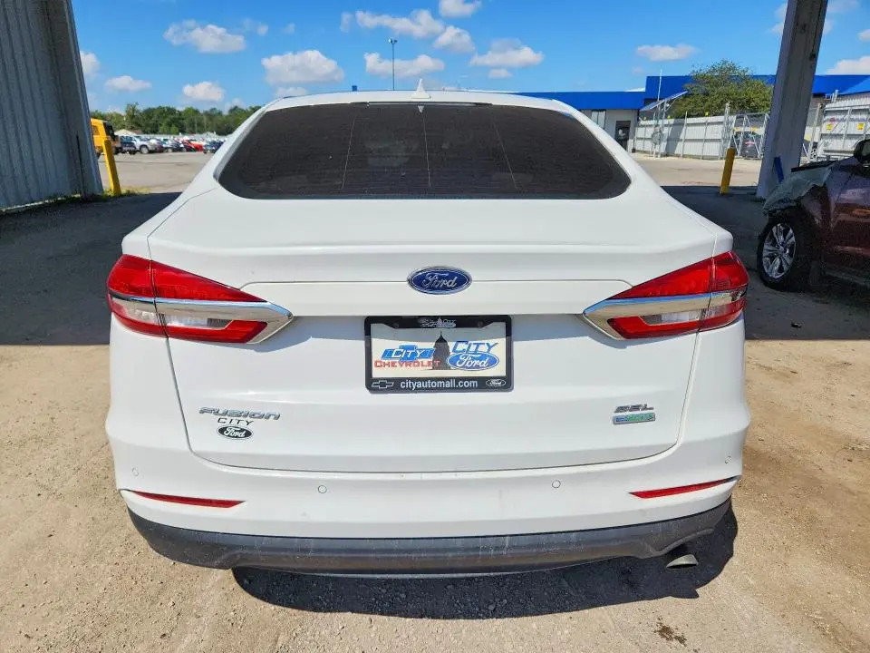 2019 FORD FUSION SEL  