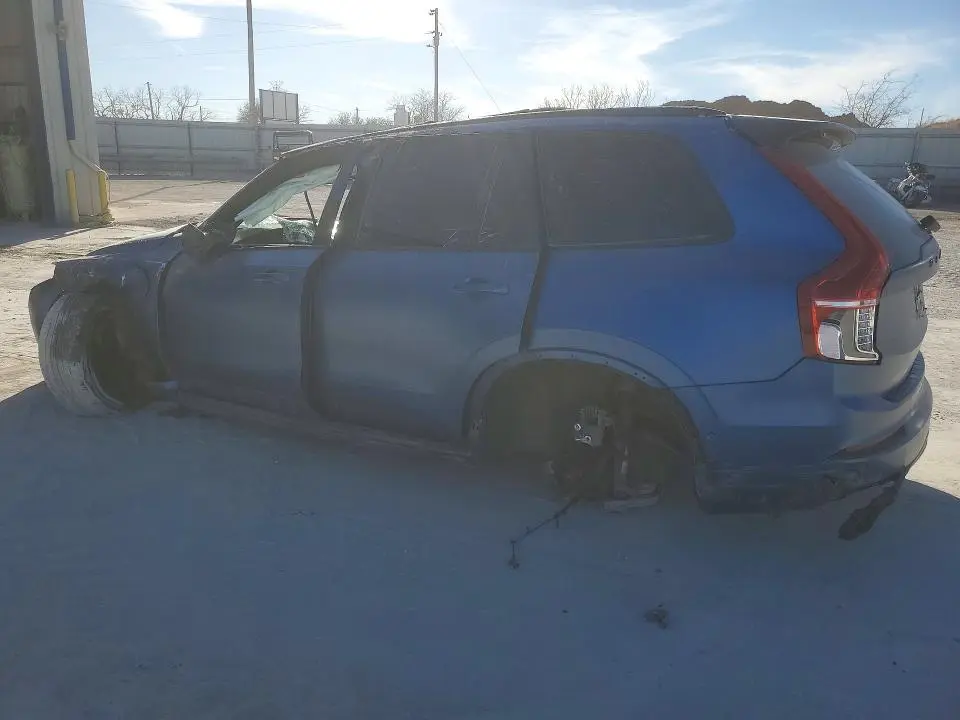 2020 VOLVO XC90 T8 R-DESIGN  