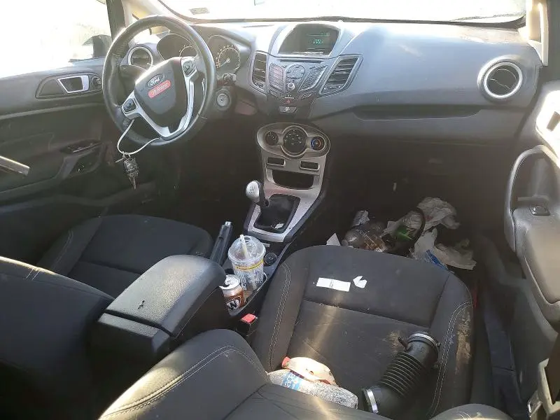 2015 FORD FIESTA SE  