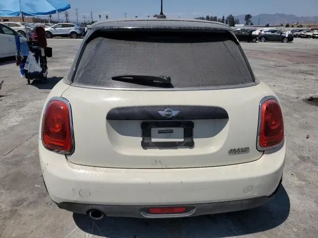 2016 MINI COOPER   