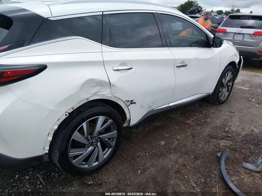 2019 NISSAN MURANO SL