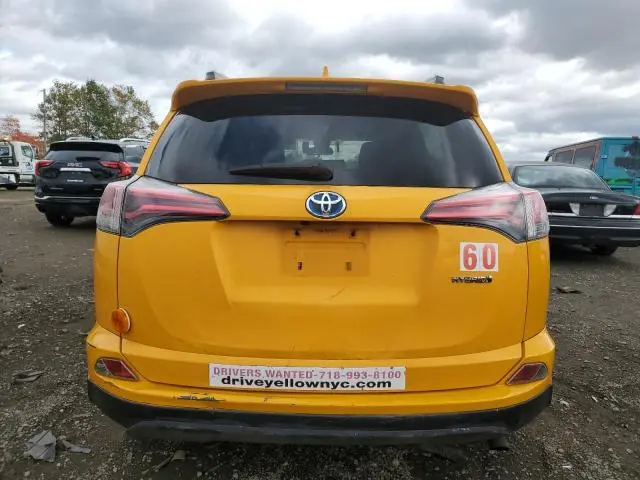 2018 TOYOTA RAV4 HV LE  