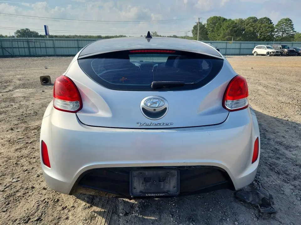 2017 HYUNDAI VELOSTER VALUE EDITION  