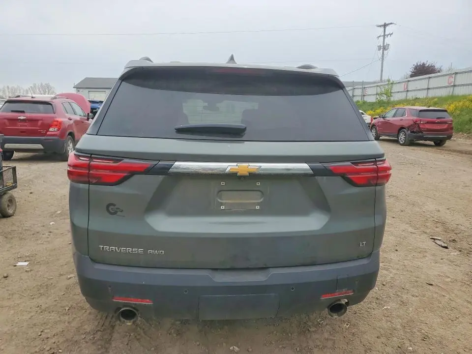 2022 CHEVROLET TRAVERSE LT  