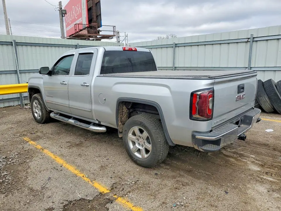 2018 GMC SIERRA K1500 SLT  