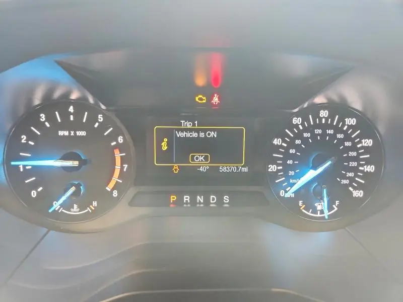 2020 FORD EDGE SE  