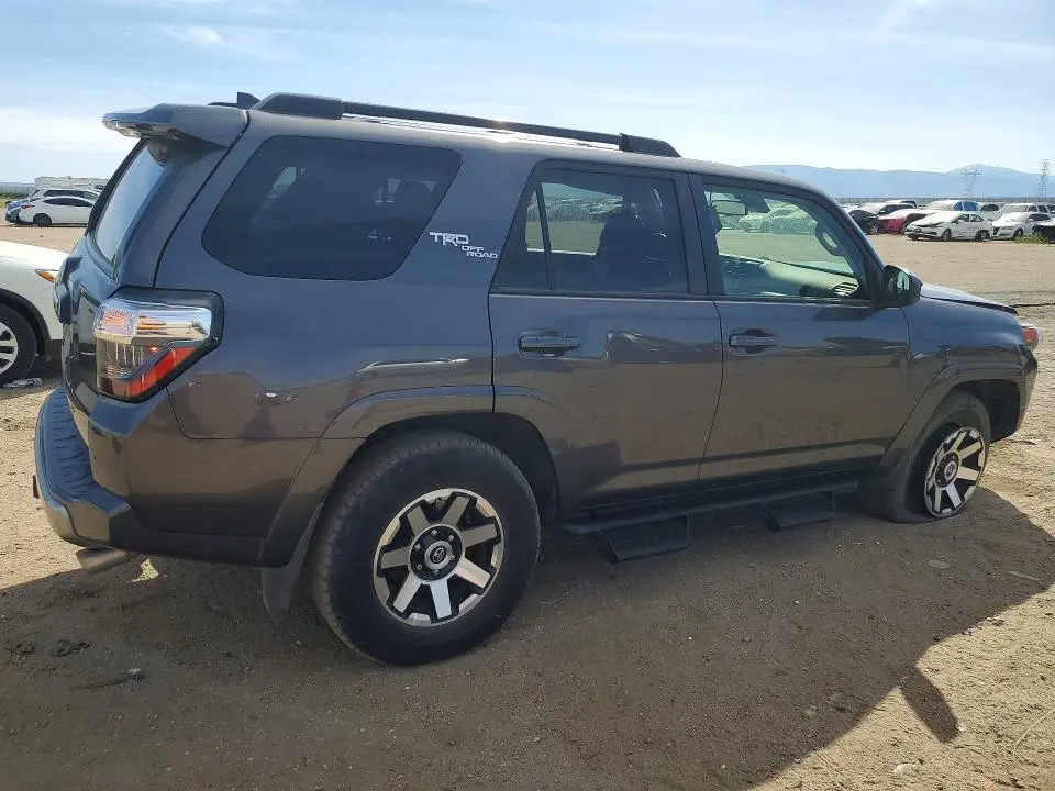 2021 TOYOTA 4RUNNER TRD OFF-ROAD  