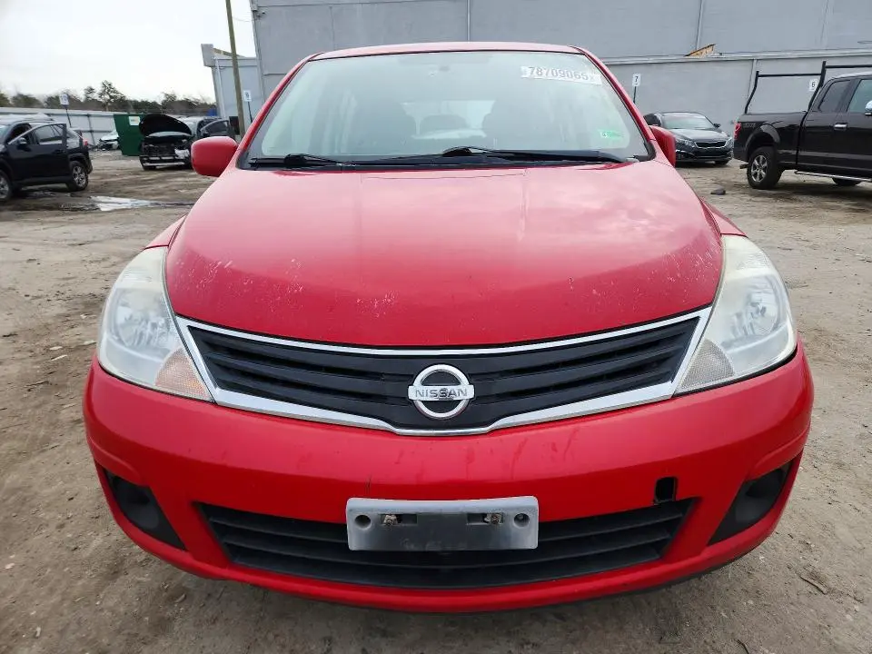2010 NISSAN VERSA   