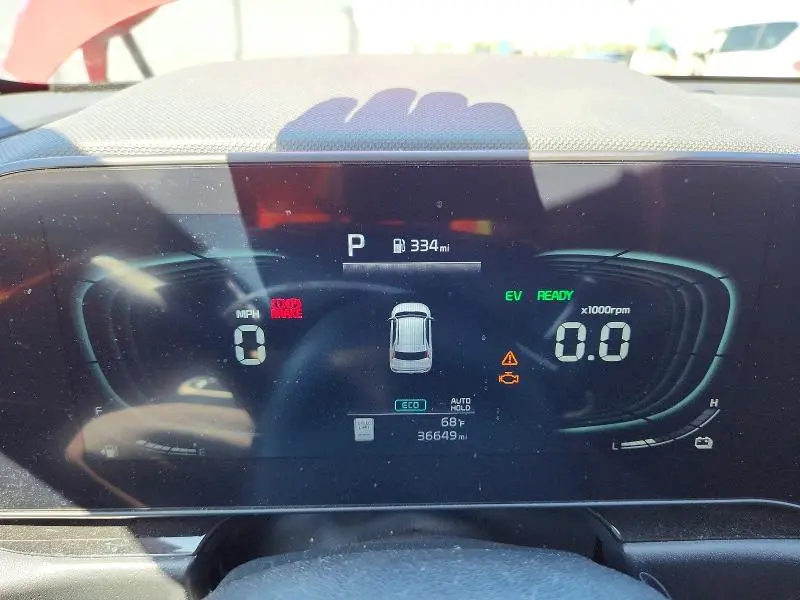 2023 KIA NIRO EX  