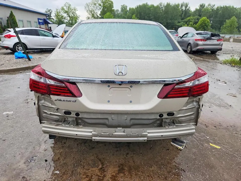 2017 HONDA ACCORD LX  