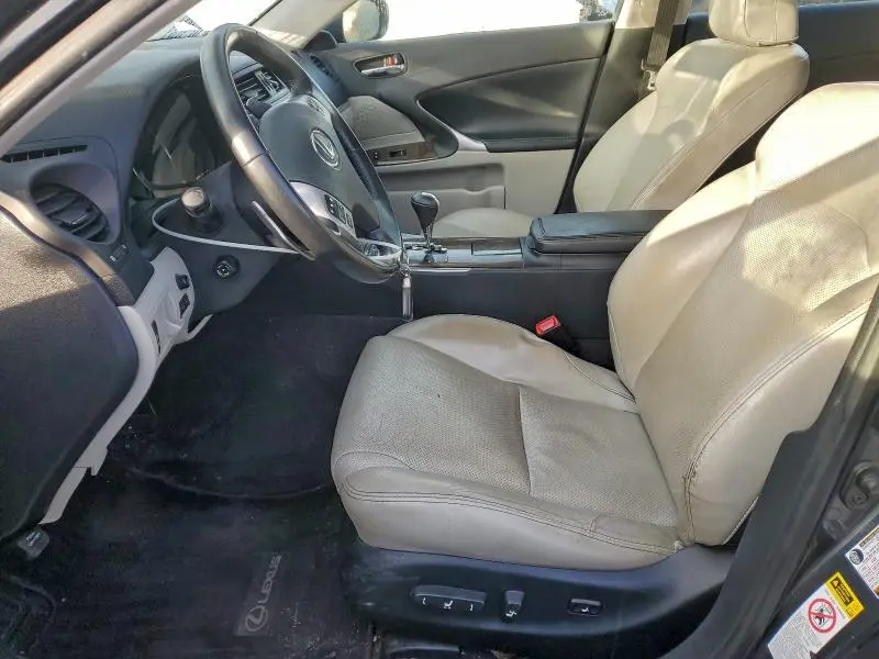 2011 LEXUS IS 250  