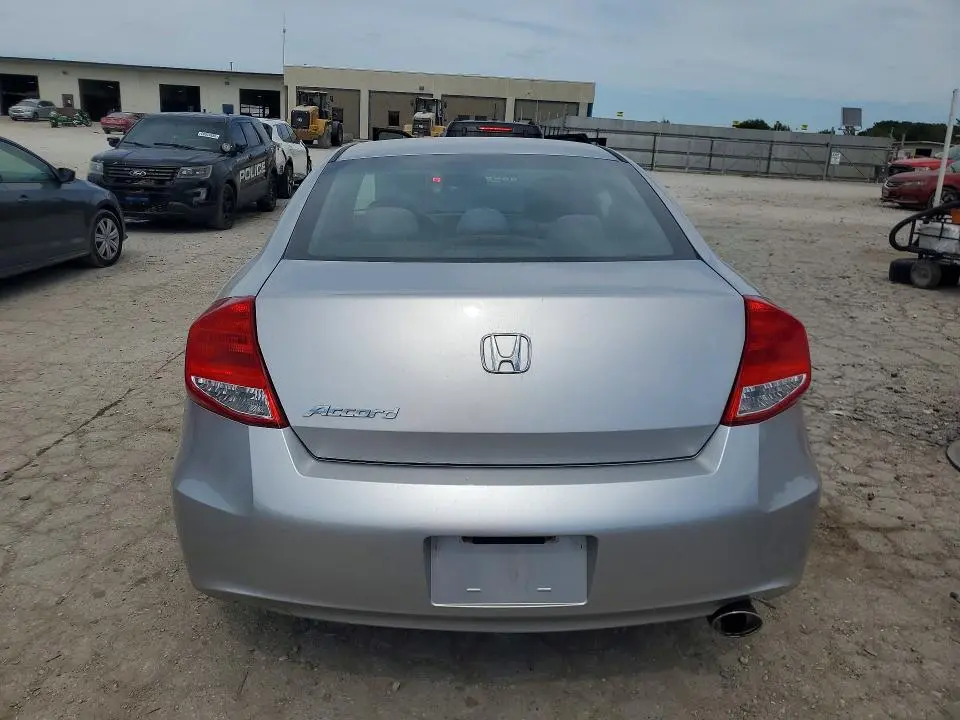 2012 HONDA ACCORD LX  