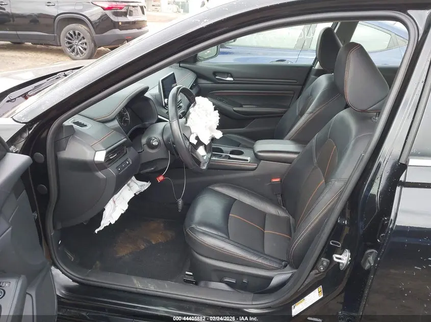 2022 NISSAN ALTIMA SR FWD