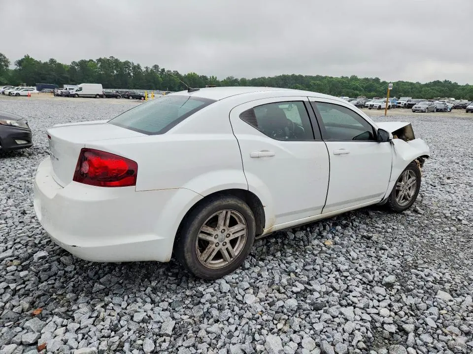 2012 DODGE AVENGER SXT  