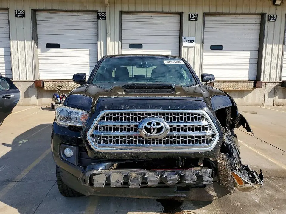 2017 TOYOTA TACOMA TRD SPORT  