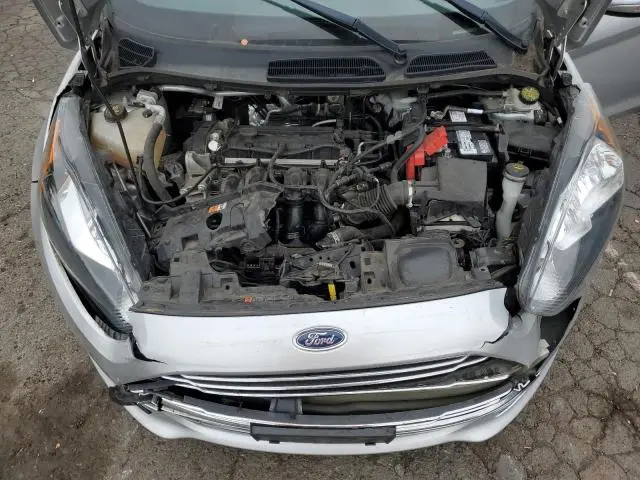 2016 FORD FIESTA SE  