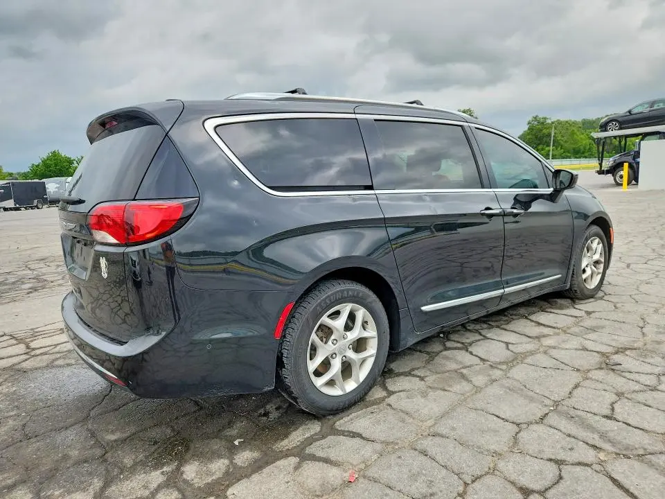 2020 CHRYSLER PACIFICA TOURING L PLUS  