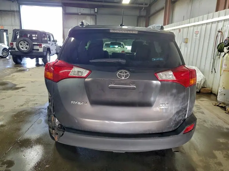 2014 TOYOTA RAV4 XLE  