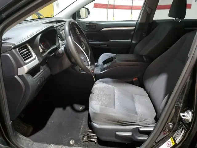 2014 TOYOTA HIGHLANDER LE  