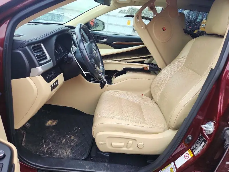 2017 TOYOTA HIGHLANDER LIMITED PLATINUM  