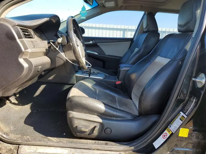 2012 TOYOTA CAMRY SE V6  