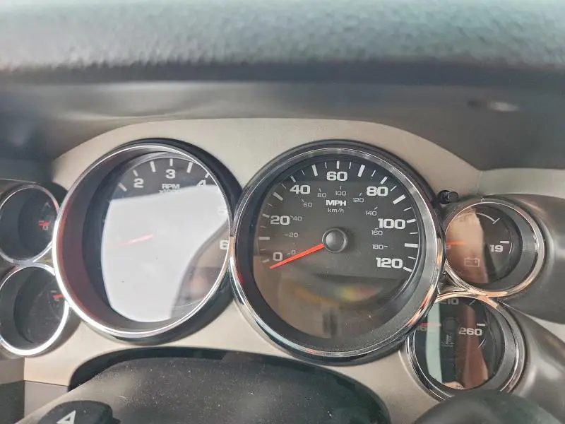 2012 CHEVROLET 1500 SILVE   
