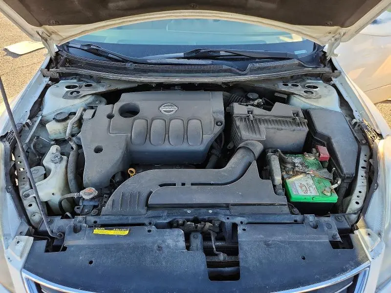 2010 NISSAN ALTIMA BASE  
