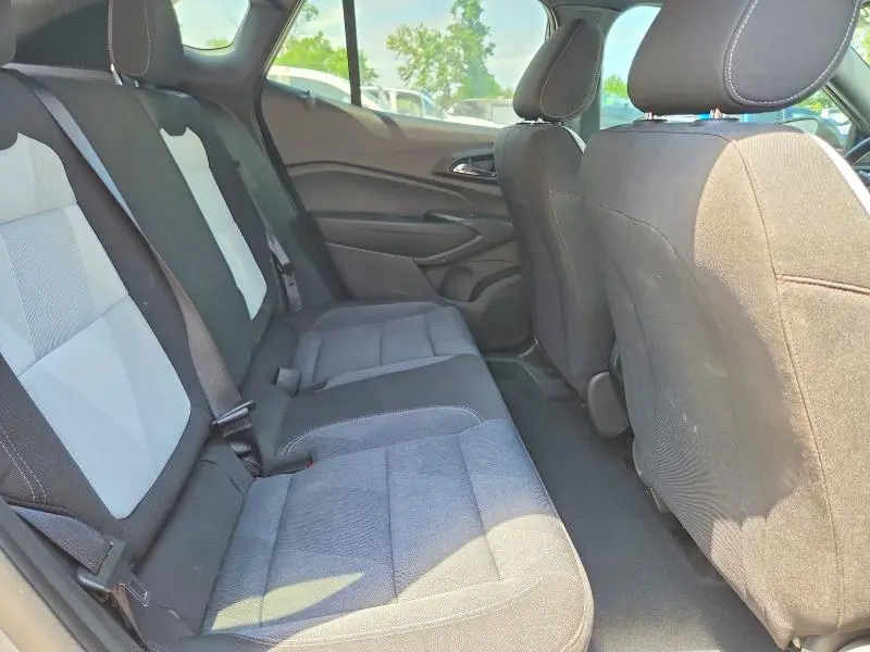 2025 CHEVROLET TRAX 1RS  