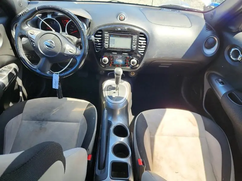 2014 NISSAN JUKE SV  