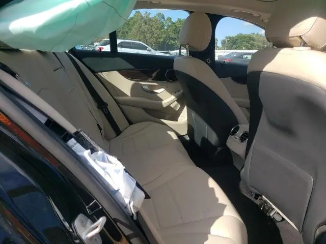 2016 MERCEDES-BENZ C 300