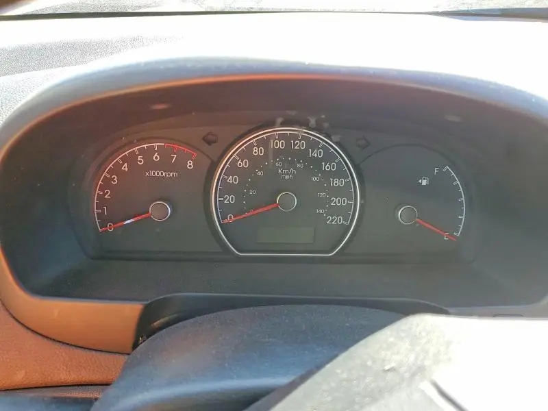 2010 HYUNDAI ELANTRA BLUE  