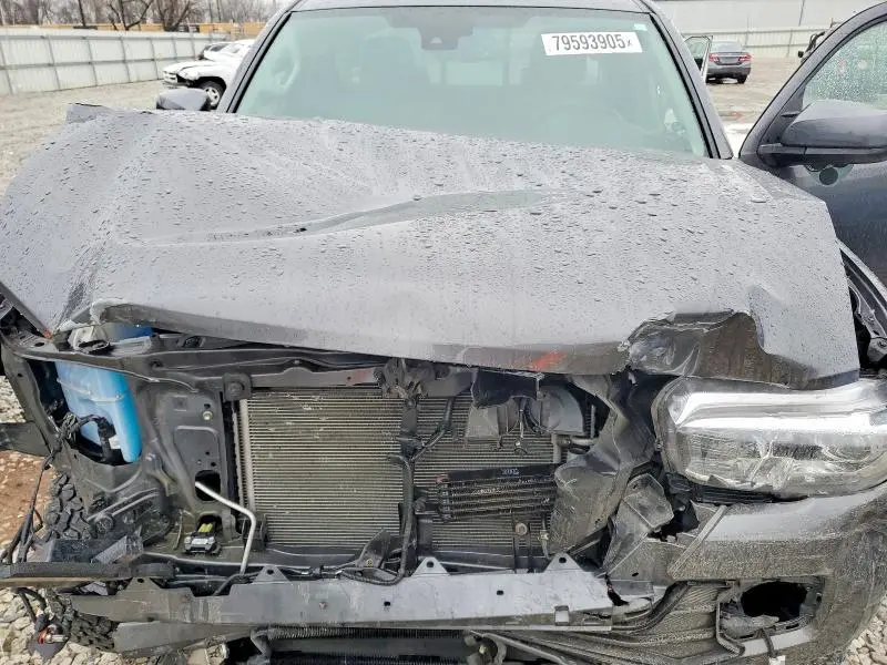 2018 TOYOTA TACOMA SR5 V6  