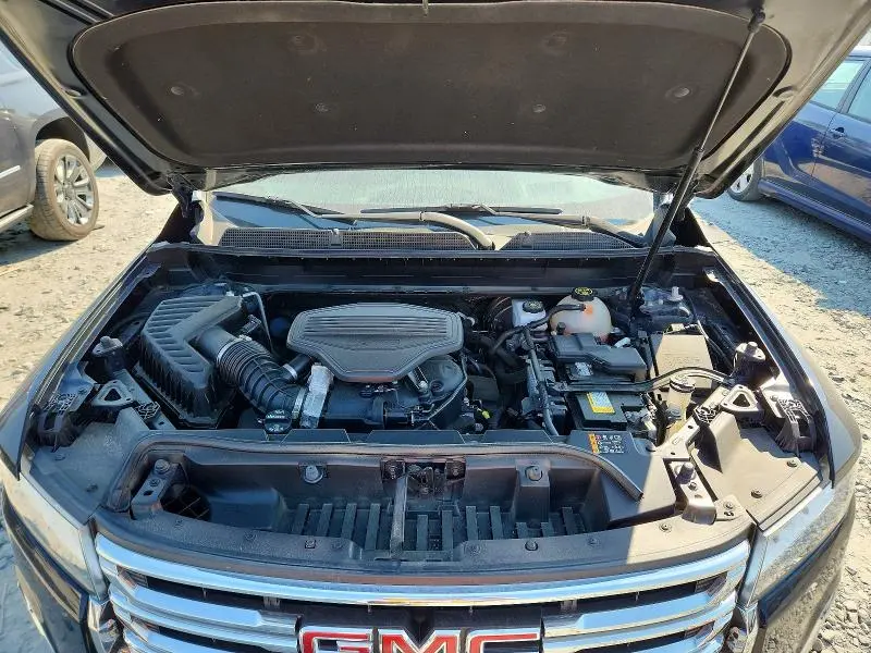 2021 GMC ACADIA SLT  