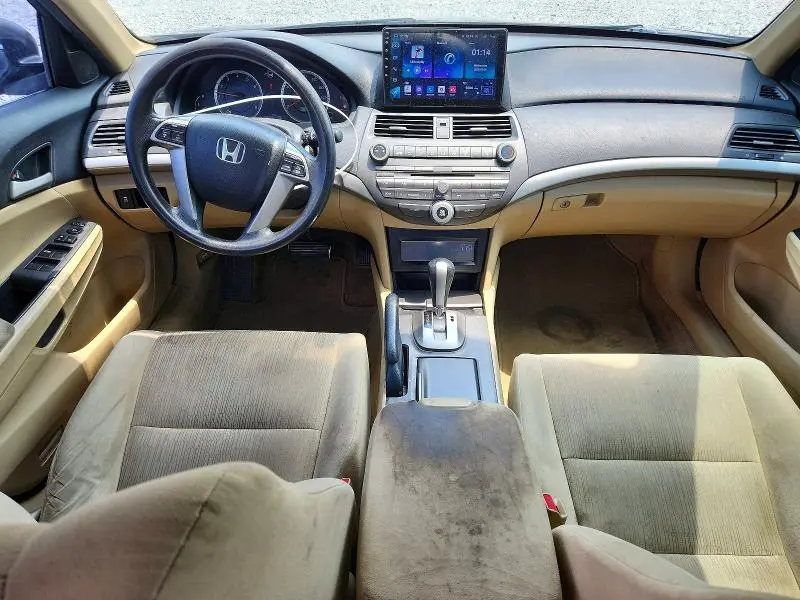 2011 HONDA ACCORD LX  