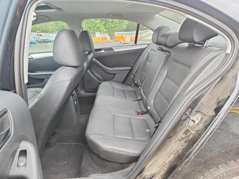 2012 VOLKSWAGEN JETTA TDI  