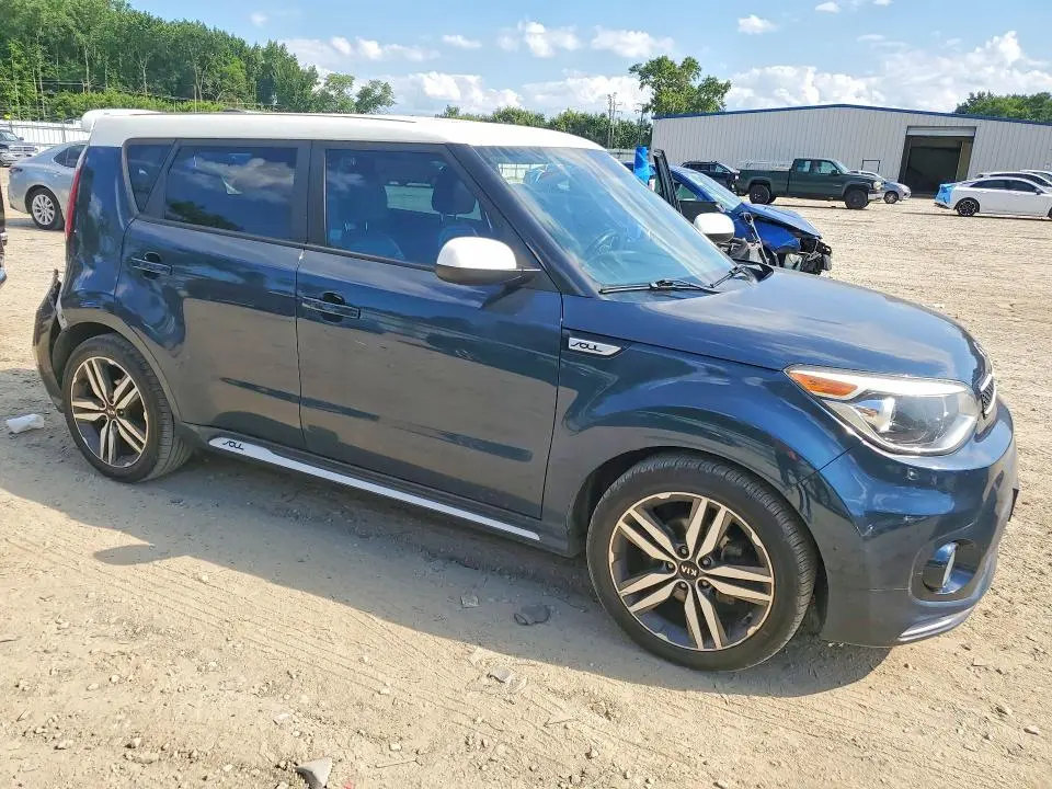 2018 KIA SOUL +  