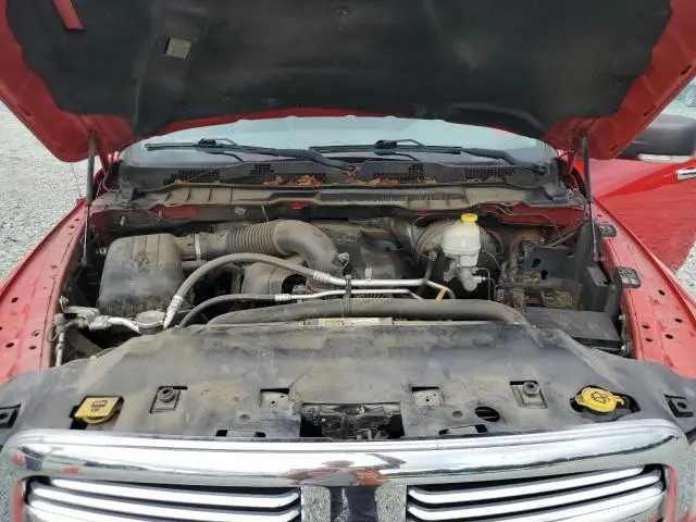 2016 RAM 1500 SLT  