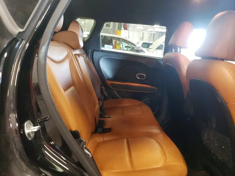 2016 KIA SOUL !  