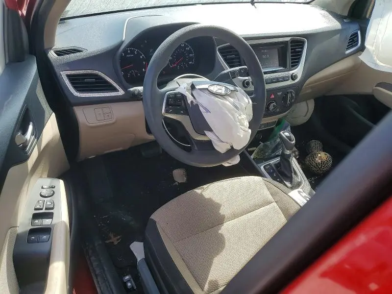 2022 HYUNDAI ACCENT SE  