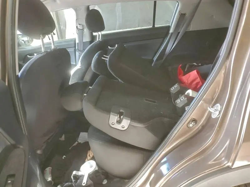 2011 KIA SPORTAGE LX  