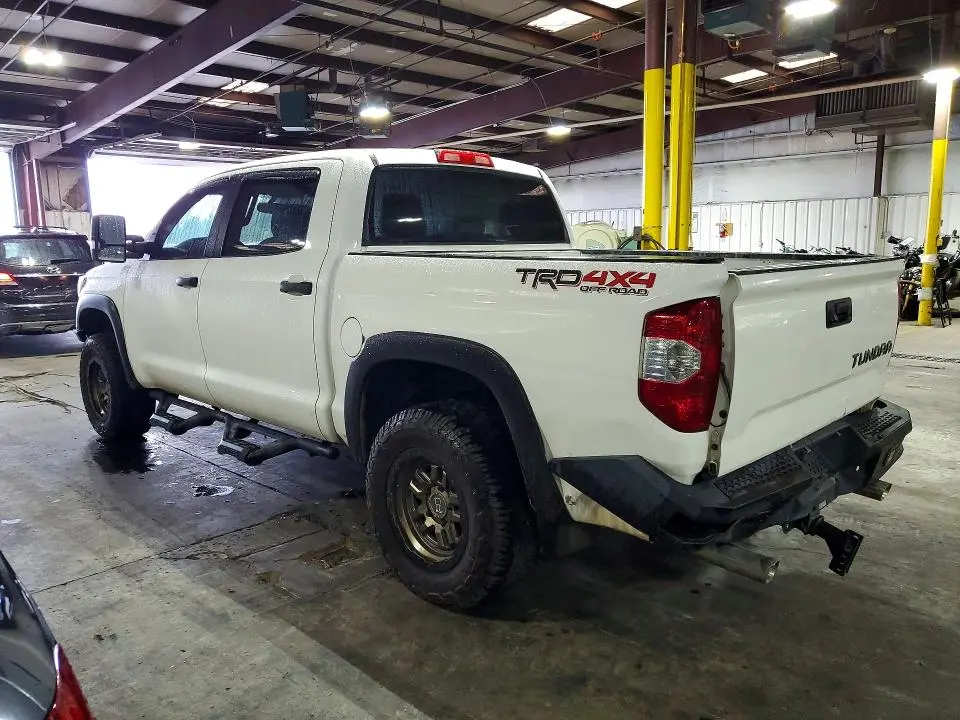 2015 TOYOTA TUNDRA   