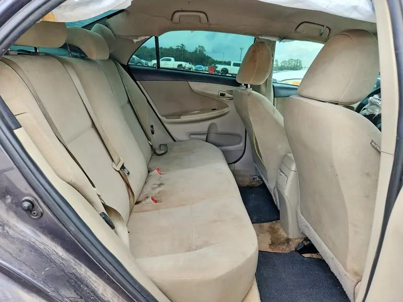 2013 TOYOTA COROLLA L  
