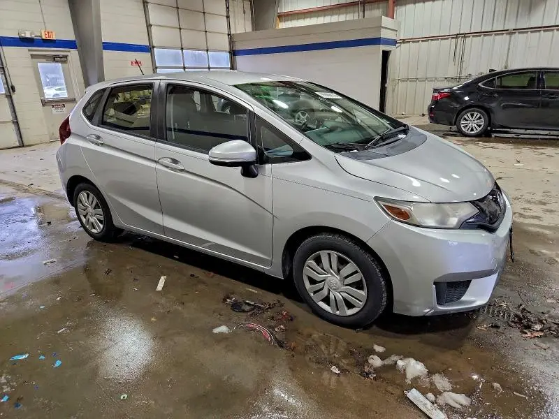 2016 HONDA FIT LX  
