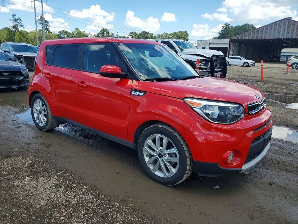 2019 KIA SOUL +  