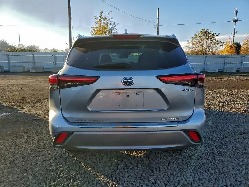 2021 TOYOTA HIGHLANDER HYBRID PLATINUM  