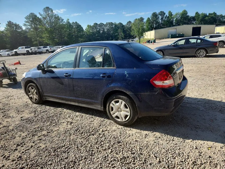 2011 NISSAN VERSA 1.8 S  