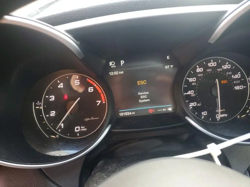 2019 ALFA ROMEO GIULIA   